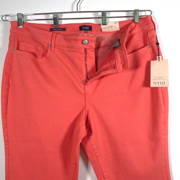 NYDJ Cropped Jeans Women's Plus Size 20W Pink Coral Denim Marilyn Straight - Picture 3 of 12